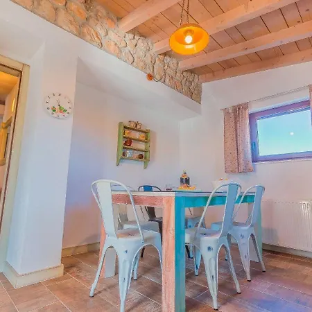 Rusti - With Pool Holiday home